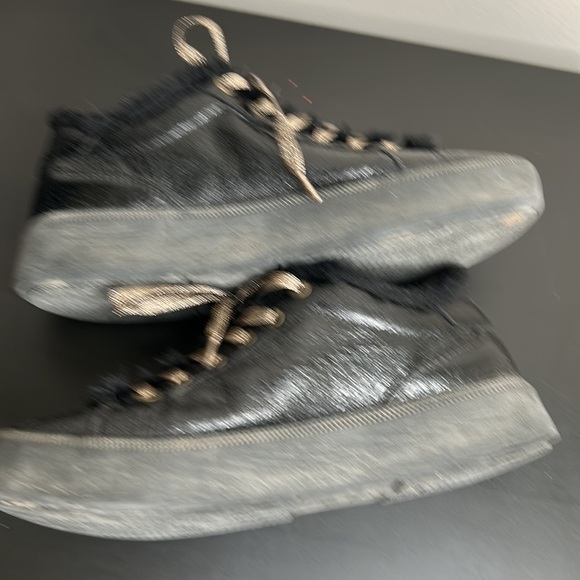 Bugatti Kelli Faux Fur-Lined Platform Sneakers Black w Gold Details Size 6.5 - Picture 8 of 12